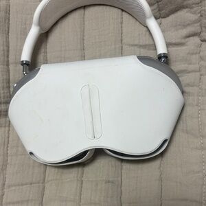 White and Gray Over-Ear headphone apple AirPods Max